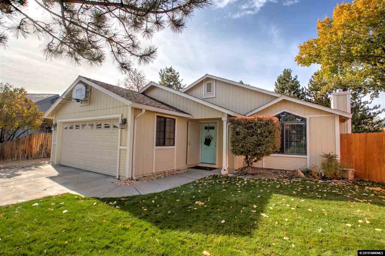 297 Lisa Way - Photo 1