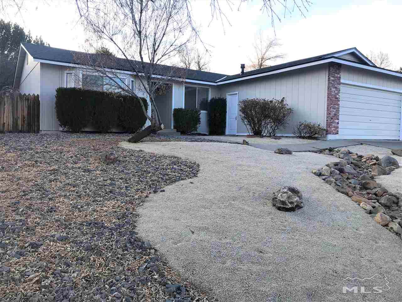 3912 Kings Row - Photo 1