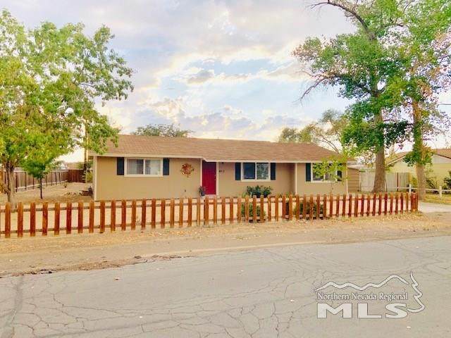 460 Curry Drive - Photo 1