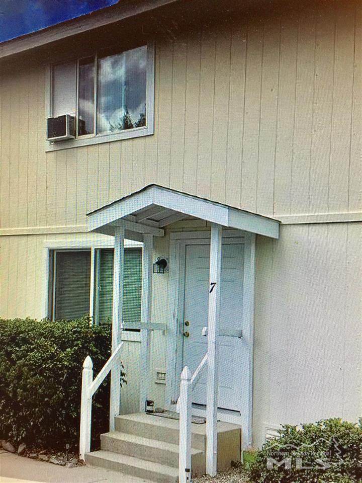 1259 Redwood Circle - Photo 1