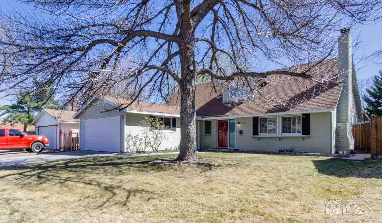 7330 Bluestone Dr - Photo 1
