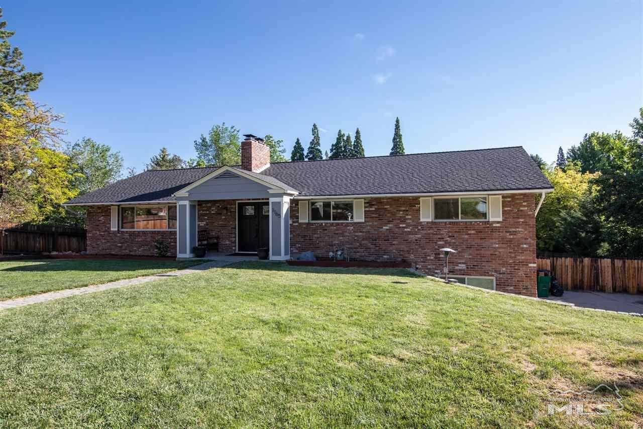 1165 Pineridge Dr - Photo 1