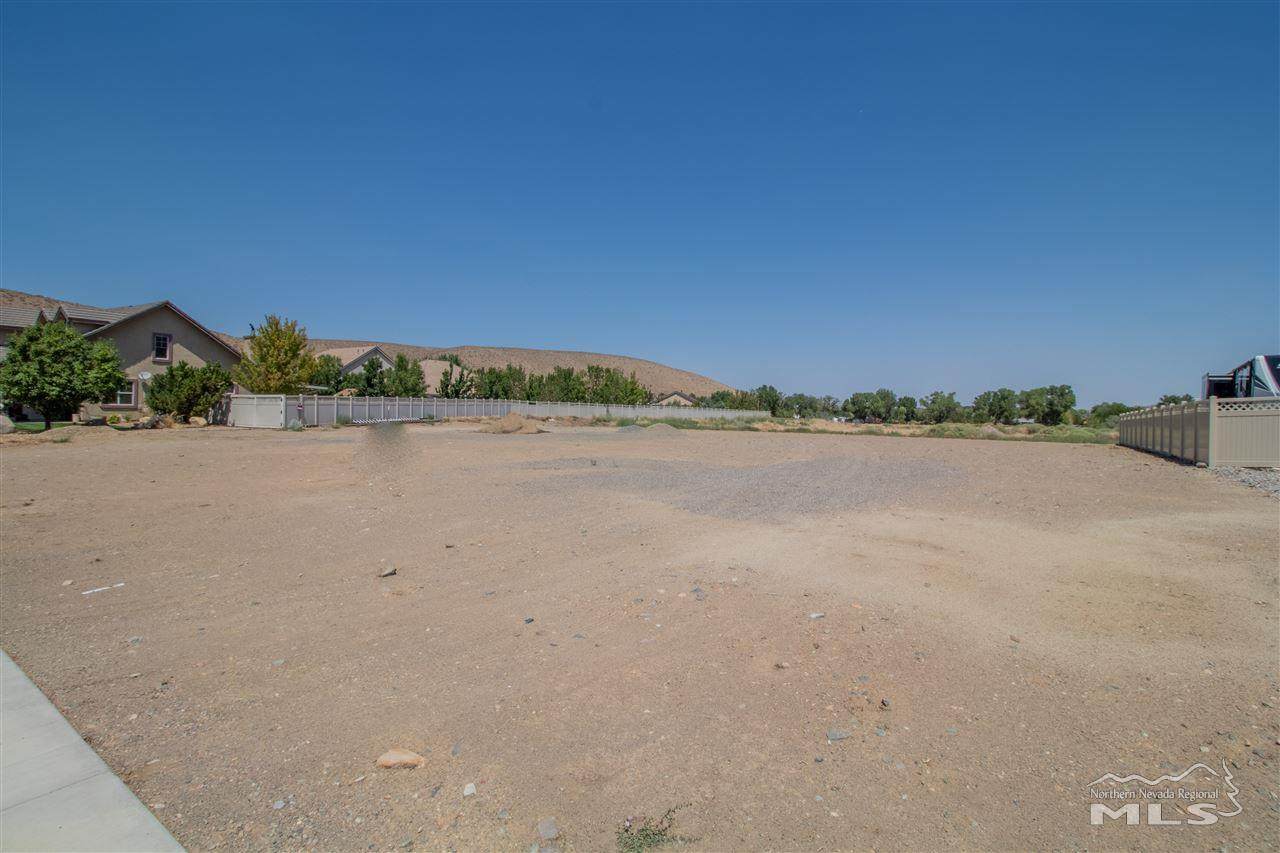 1005 Winters Pkwy - Photo 1