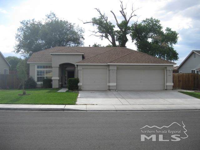916 Desert Breeze Way - Photo 1