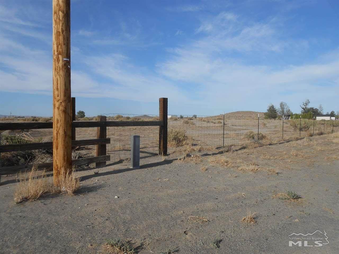1360 7th Street - Photo 1