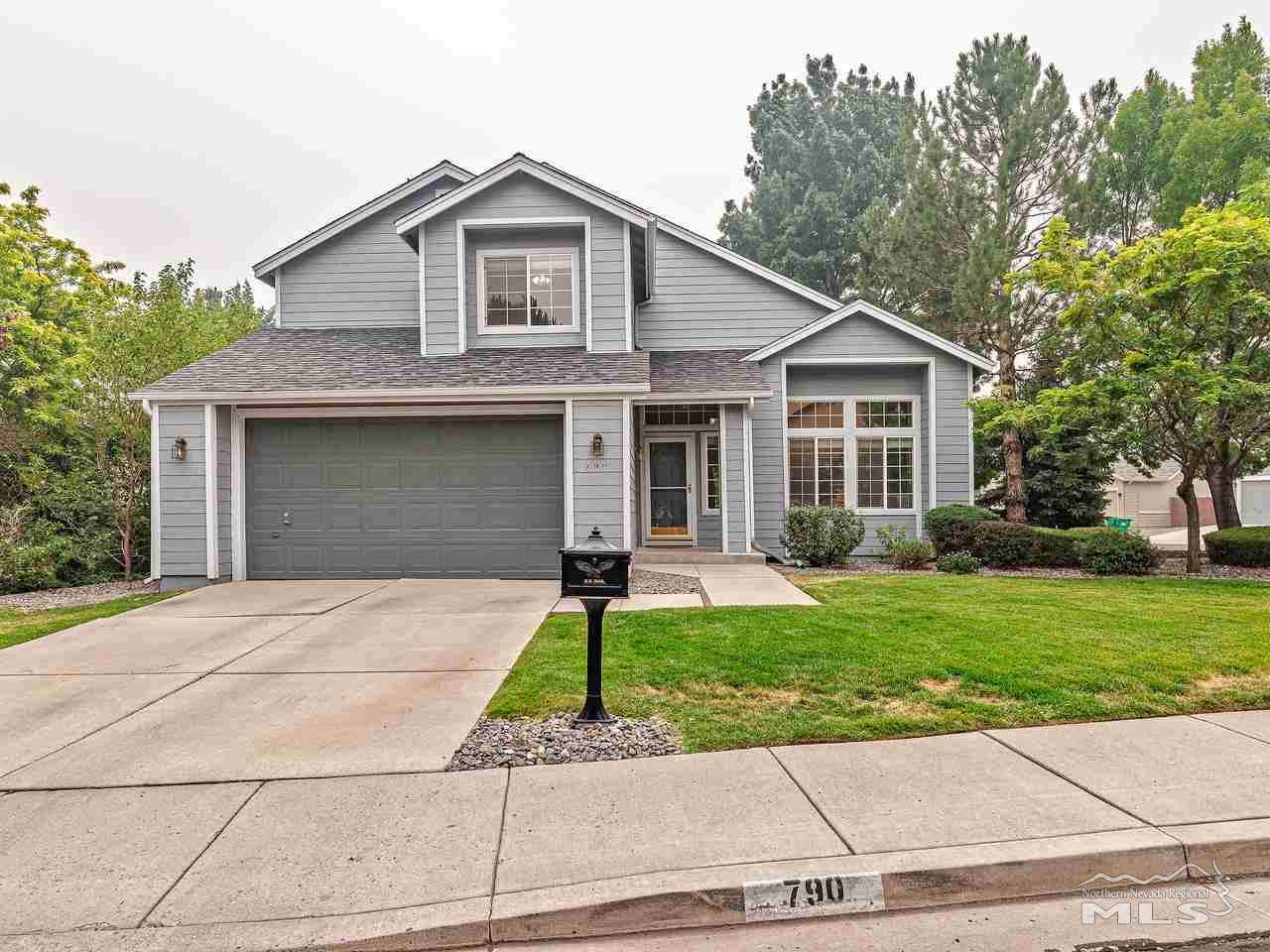 790 Putnam - Photo 1