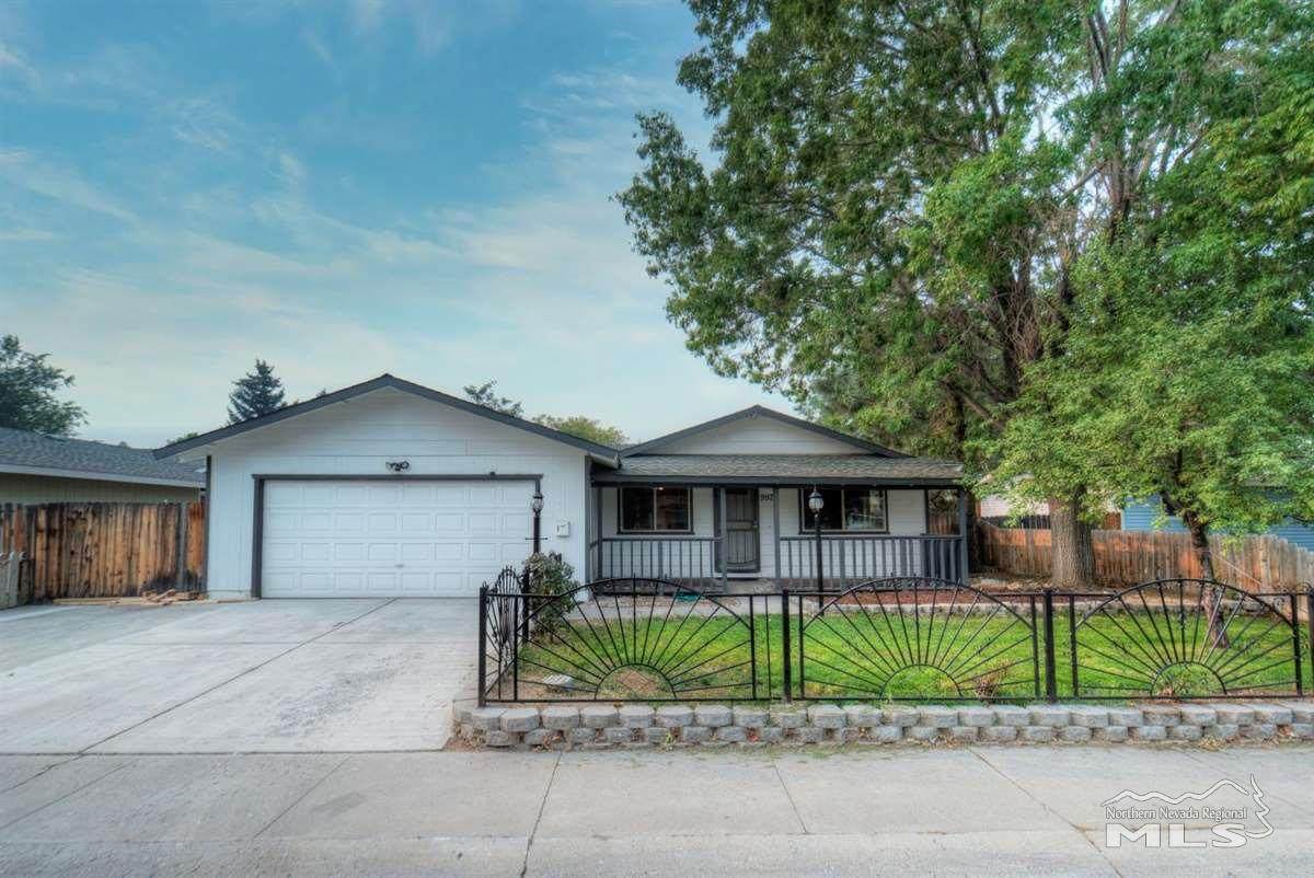 997 Armory Lane - Photo 1