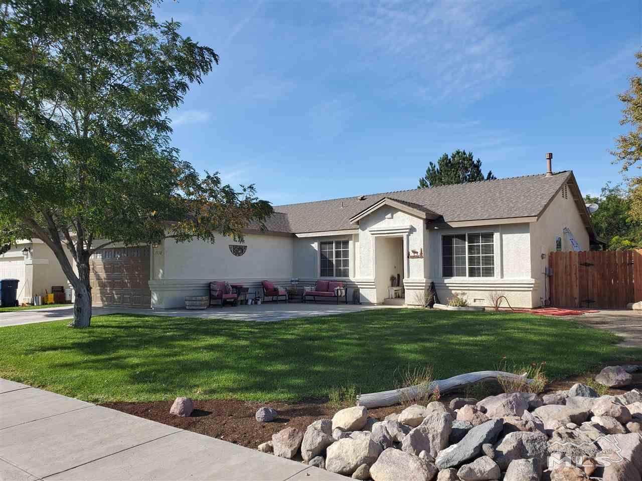 1730 Johns Cir - Photo 1