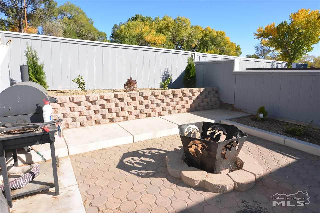 1415 E Long Street - Photo 1