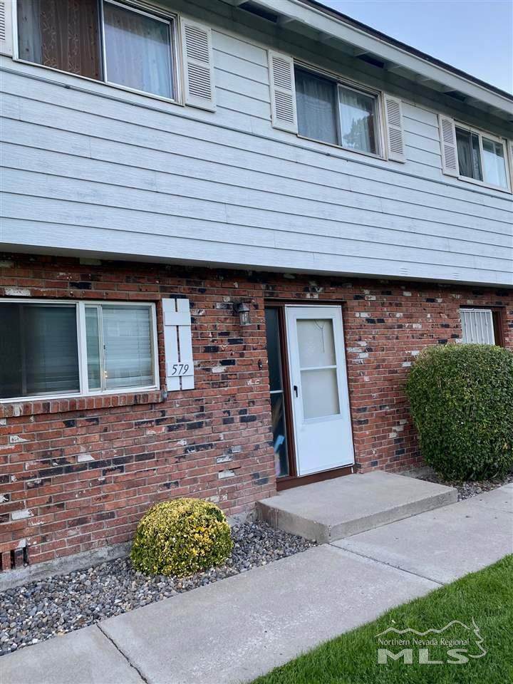 579 Smithridge Park - Photo 1