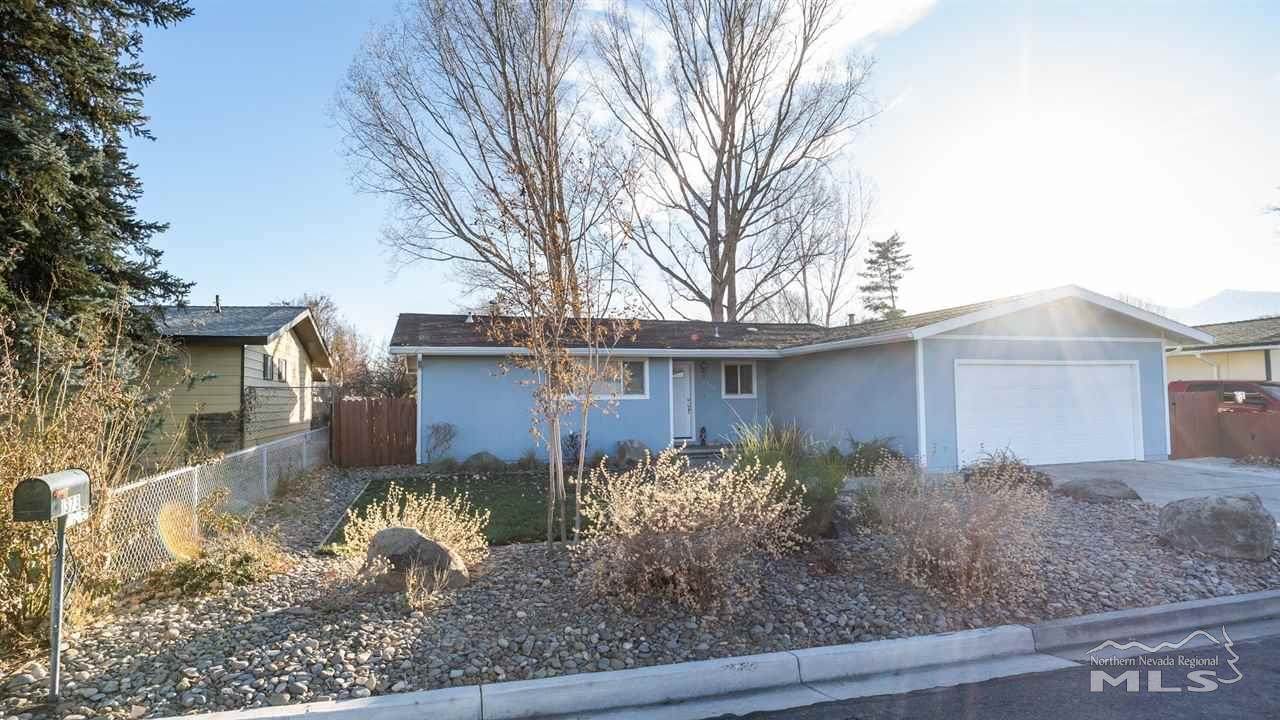 1373 Toiyabe Ave - Photo 1