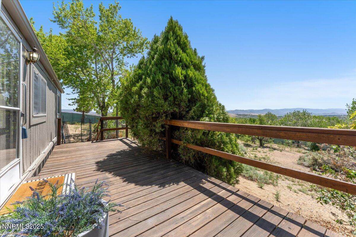 330 Gerdes Avenue - Photo 1