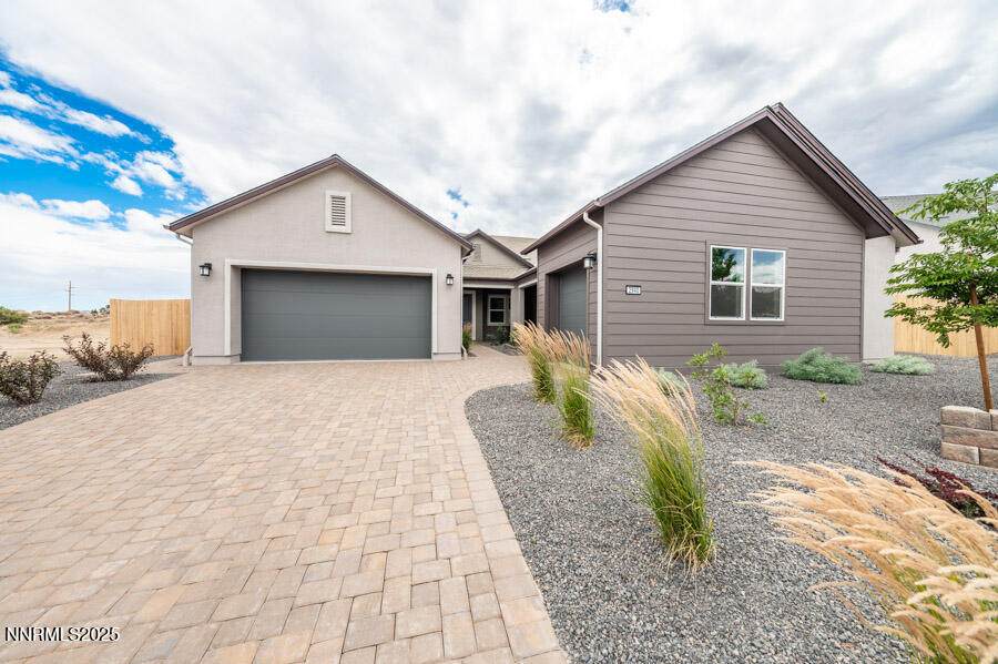 2940 Murrelet Way - Photo 1