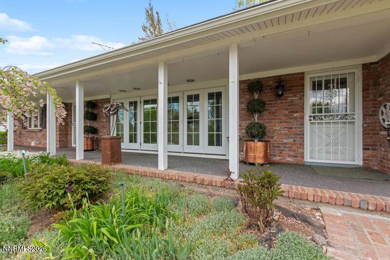 1880 Meadowview Lane - Photo 1