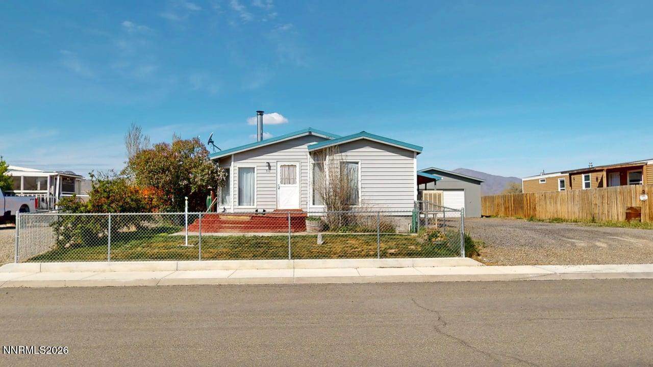 310 Bastian Road - Photo 1