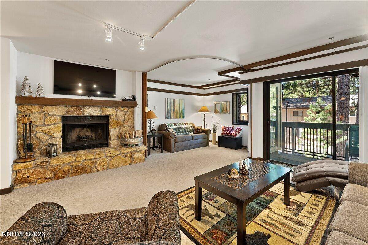 333 Ski Way - Photo 1