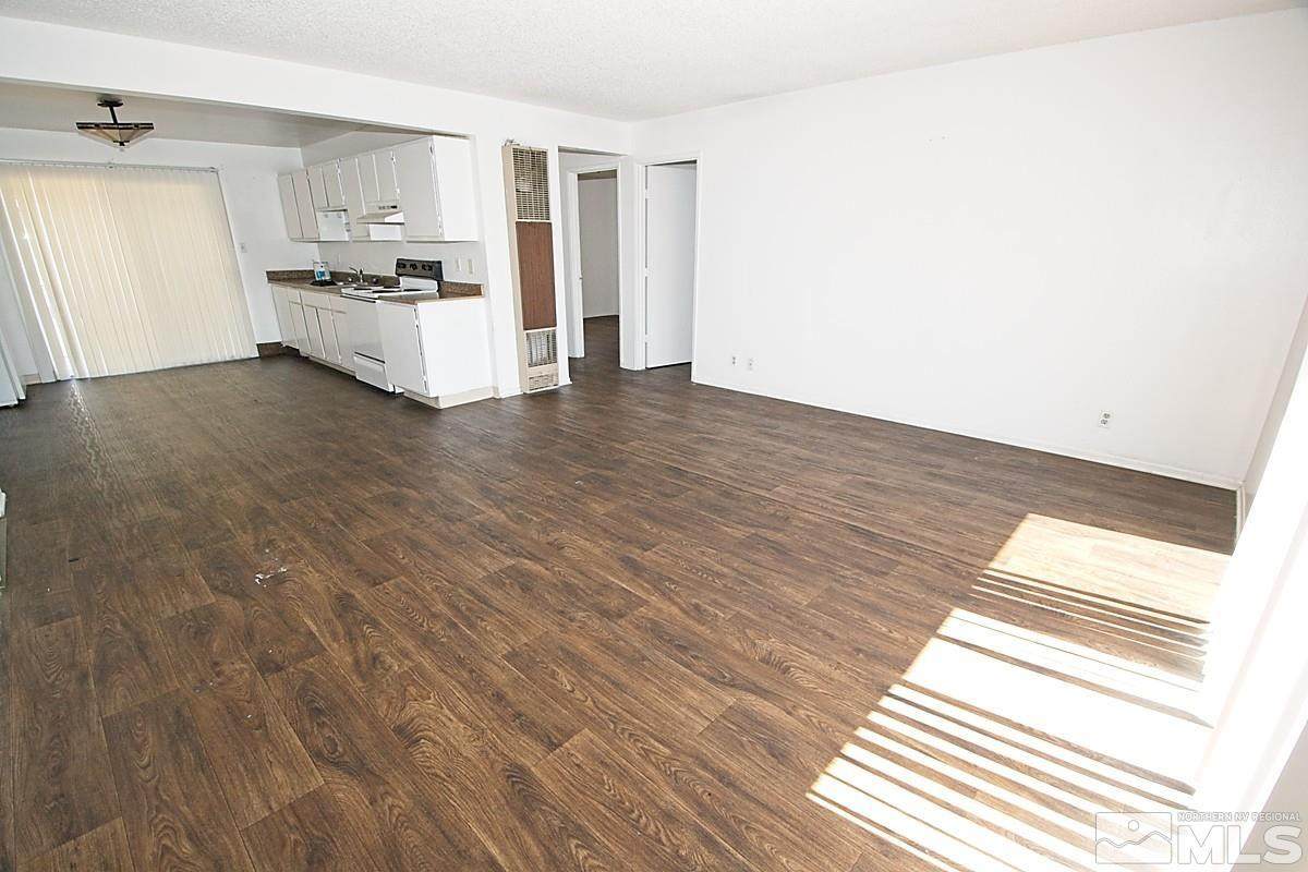 1037 Parkview Street - Photo 1