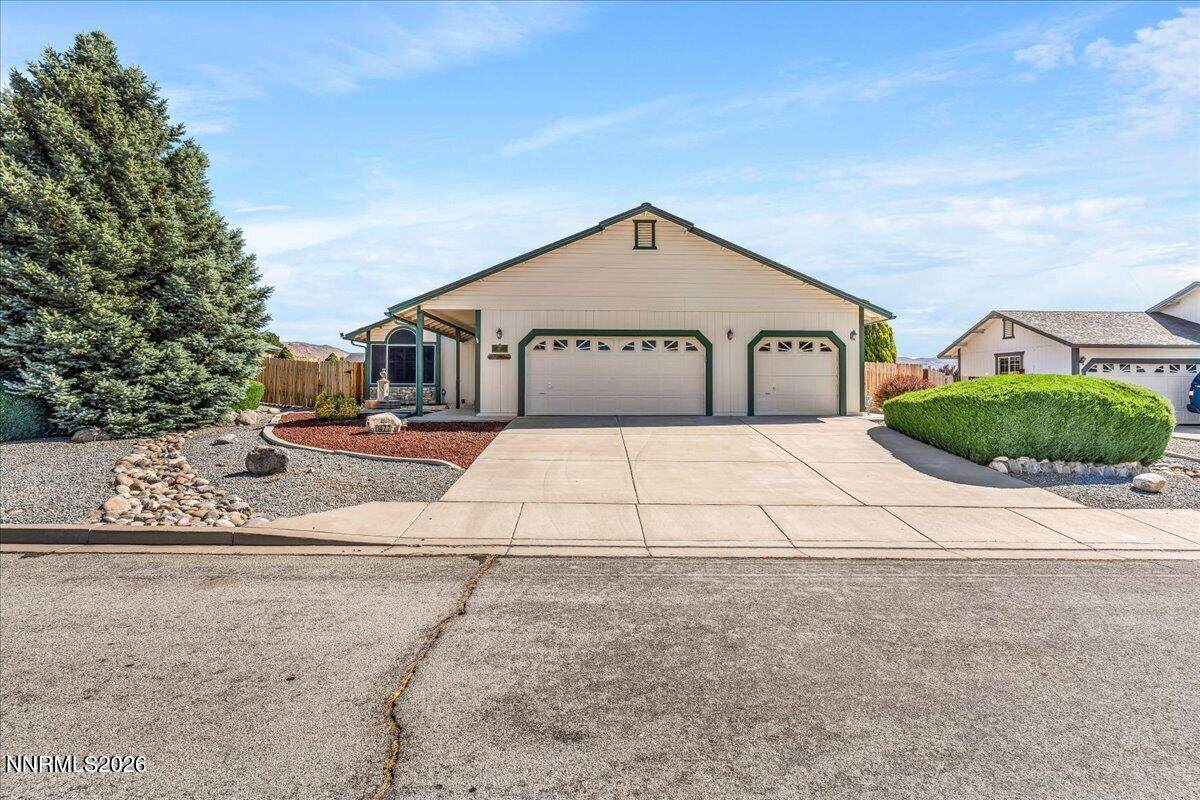 1477 Kinglet Drive - Photo 1