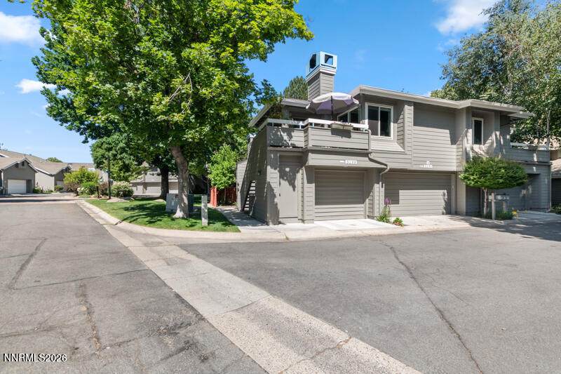 3199 Oakshire Court - Photo 1