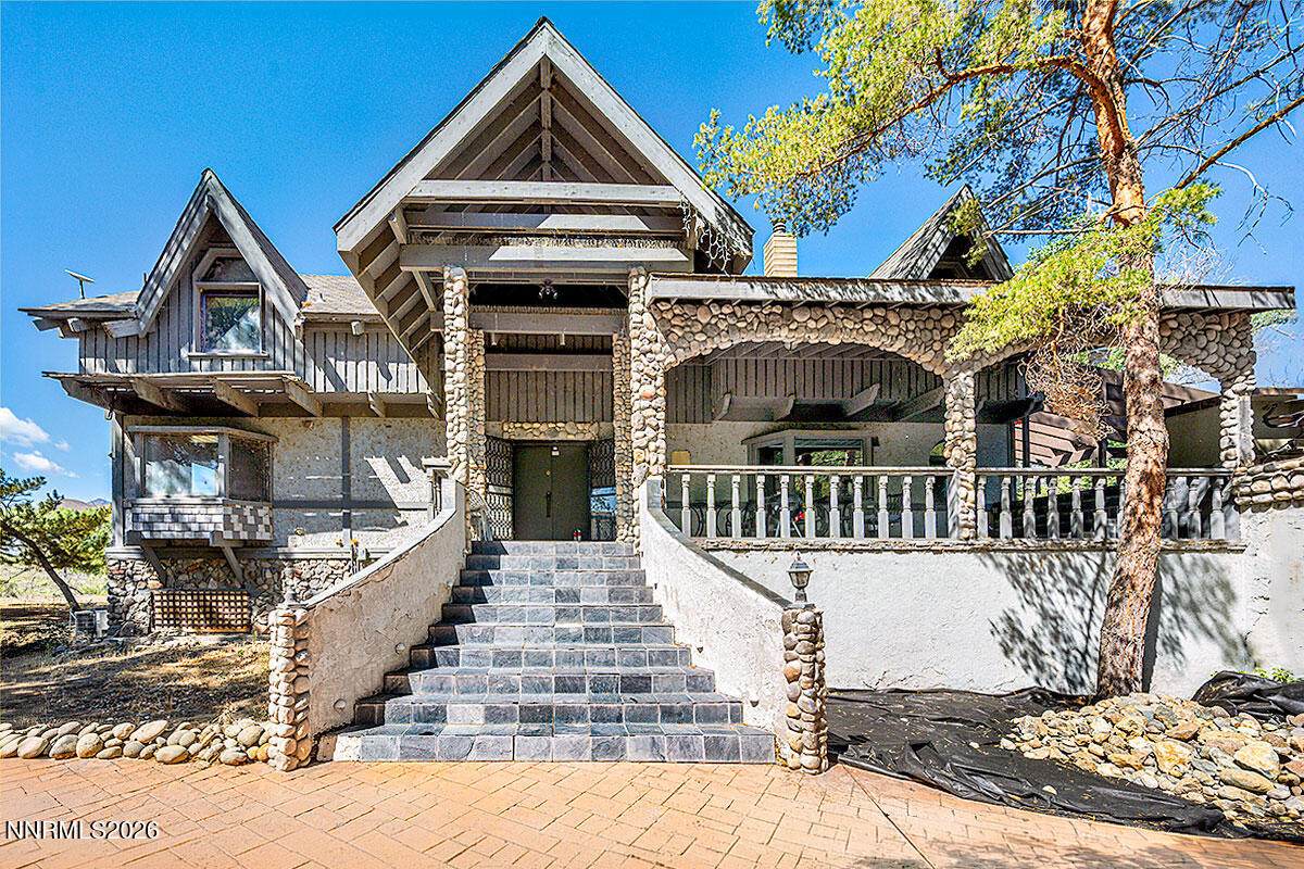 32200 Cantlon Drive - Photo 1
