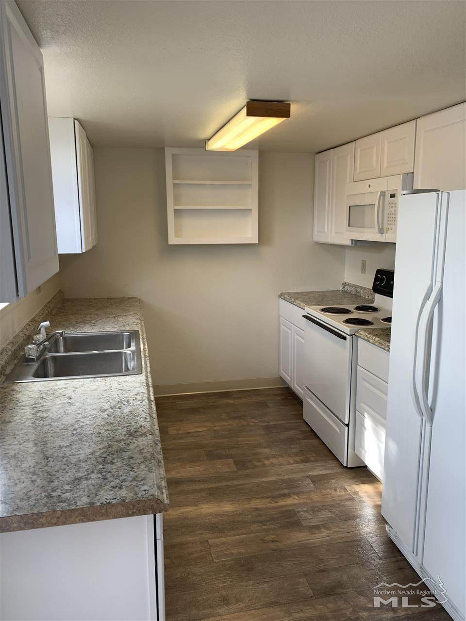 1800 Idlewild - Photo 1