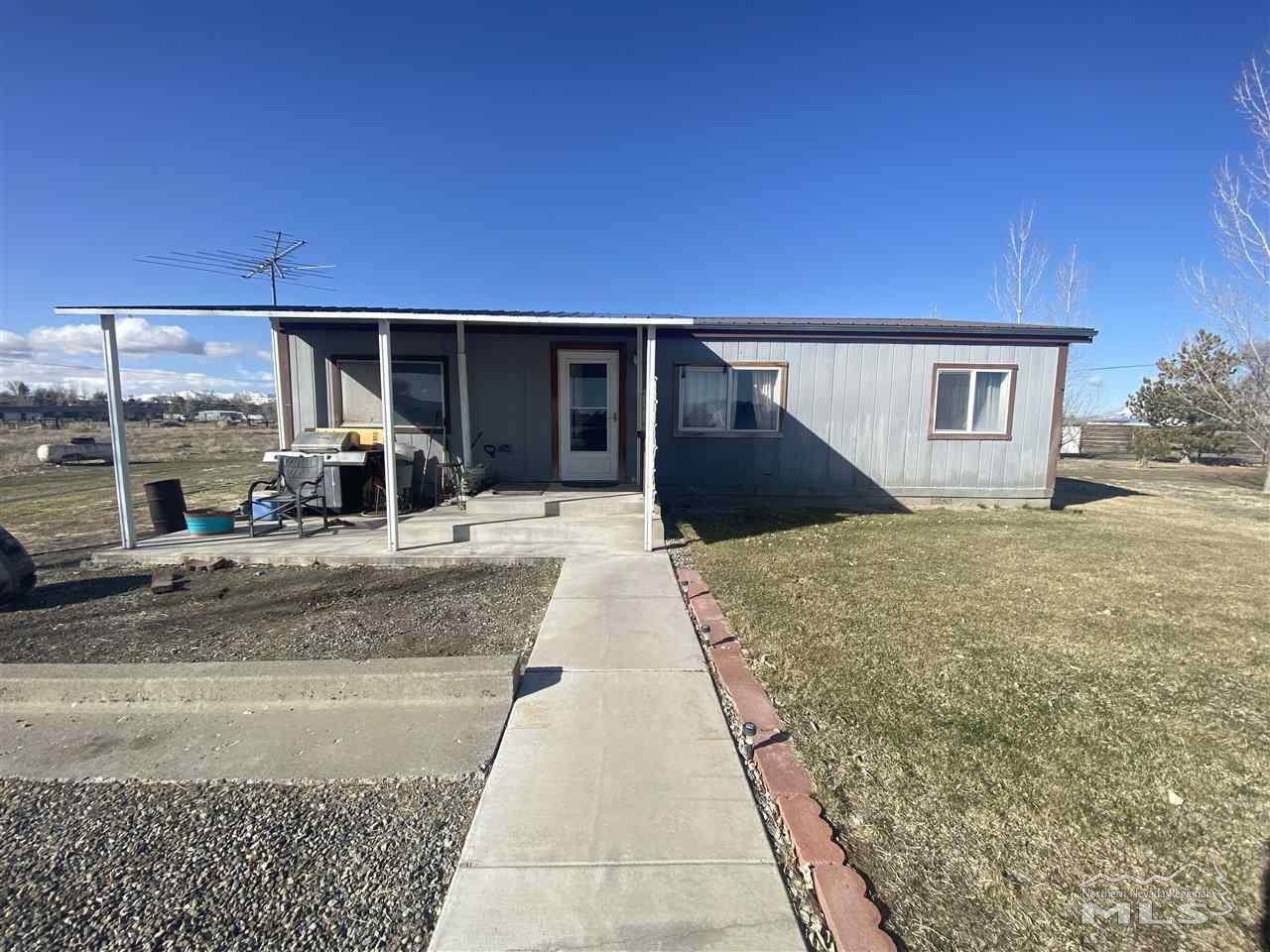 4570 Winnemucca Blvd - Photo 1