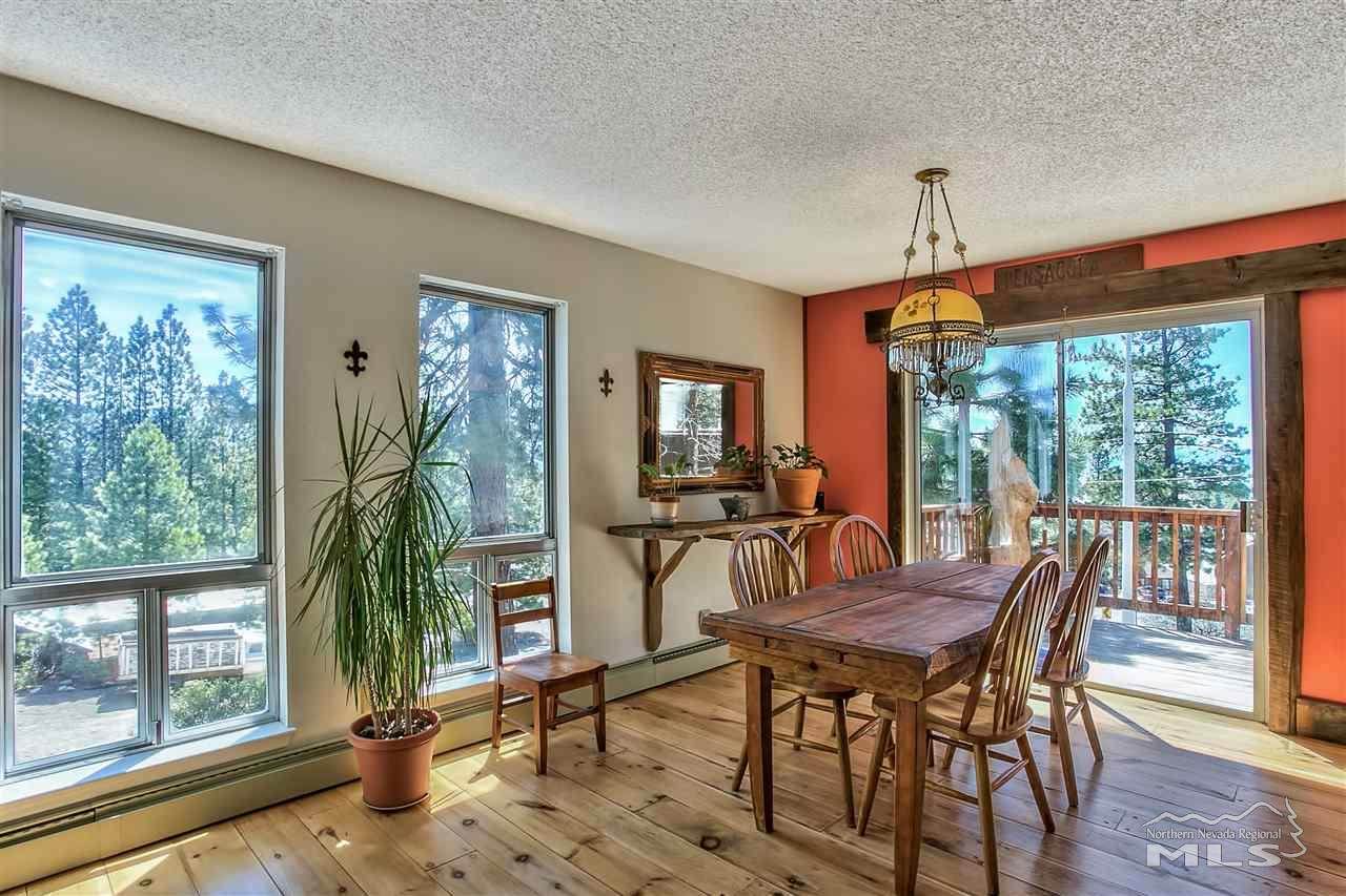 115 Lakeview Ave - Photo 1