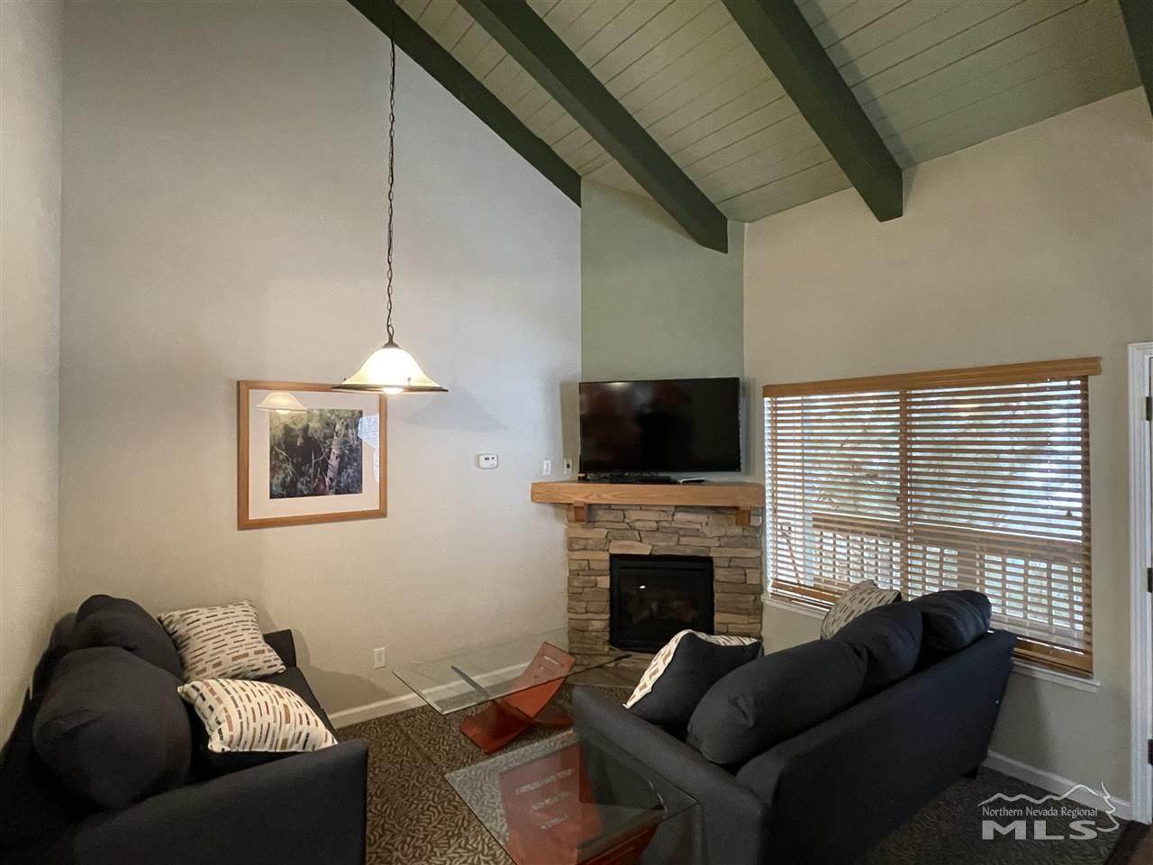 360 Galaxy Lane - Photo 1