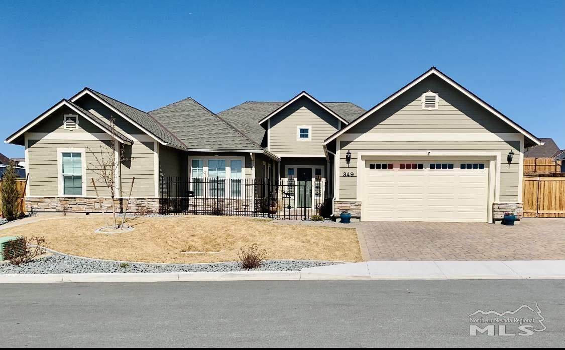 349 Coyote Crossing - Photo 1