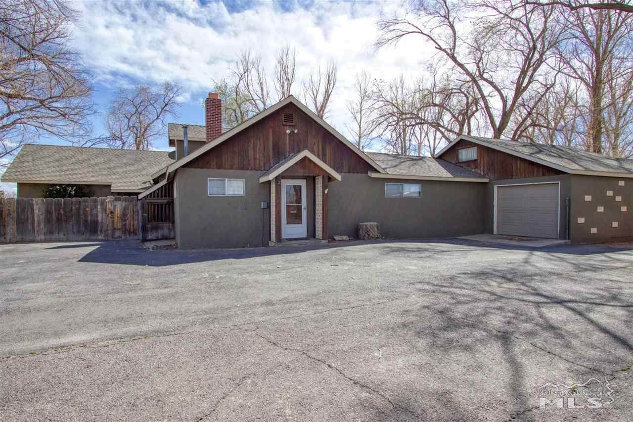 735 Main Street - Photo 1