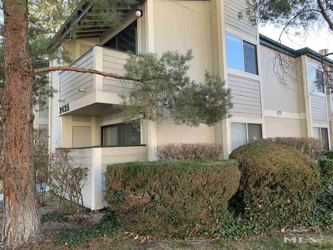 2435 Sycamore Glen - Photo 1