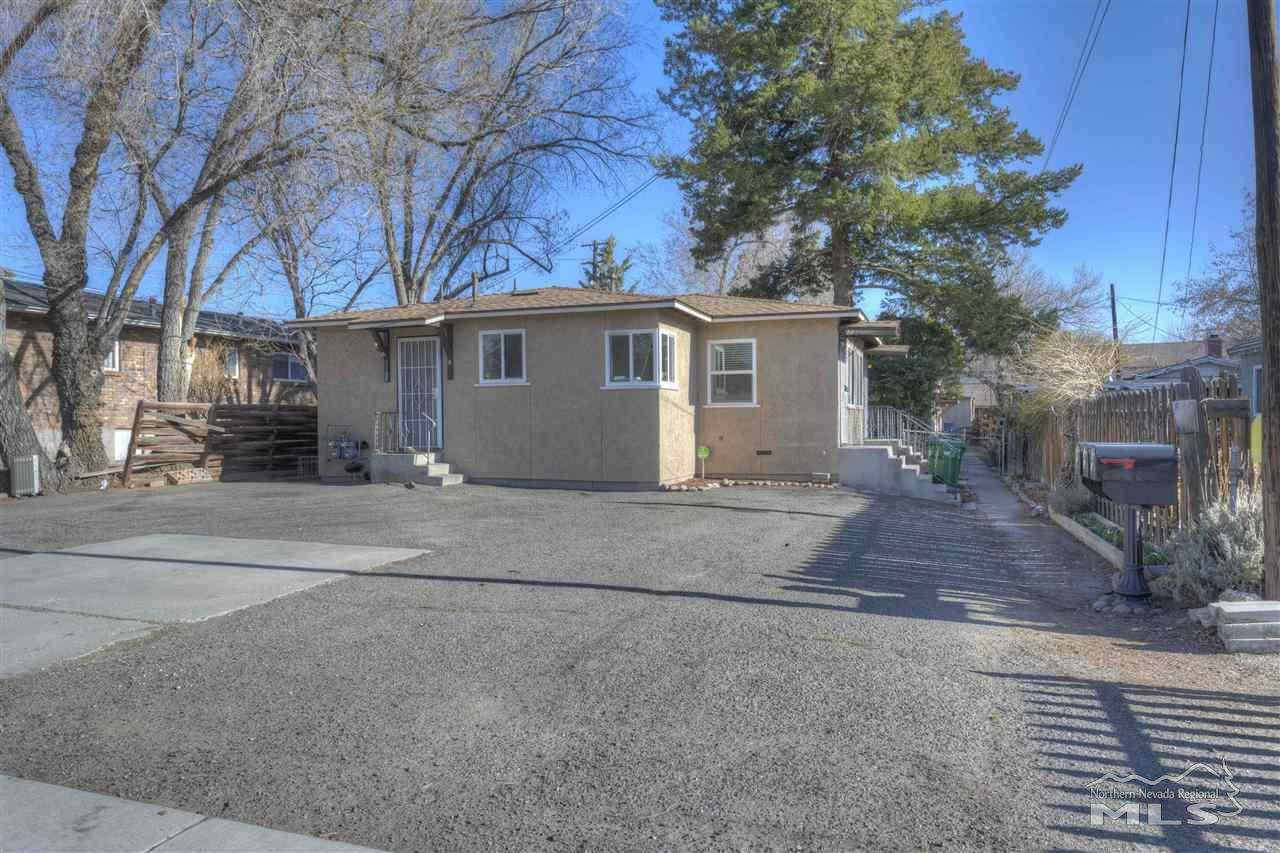 1108 1st St - Photo 1