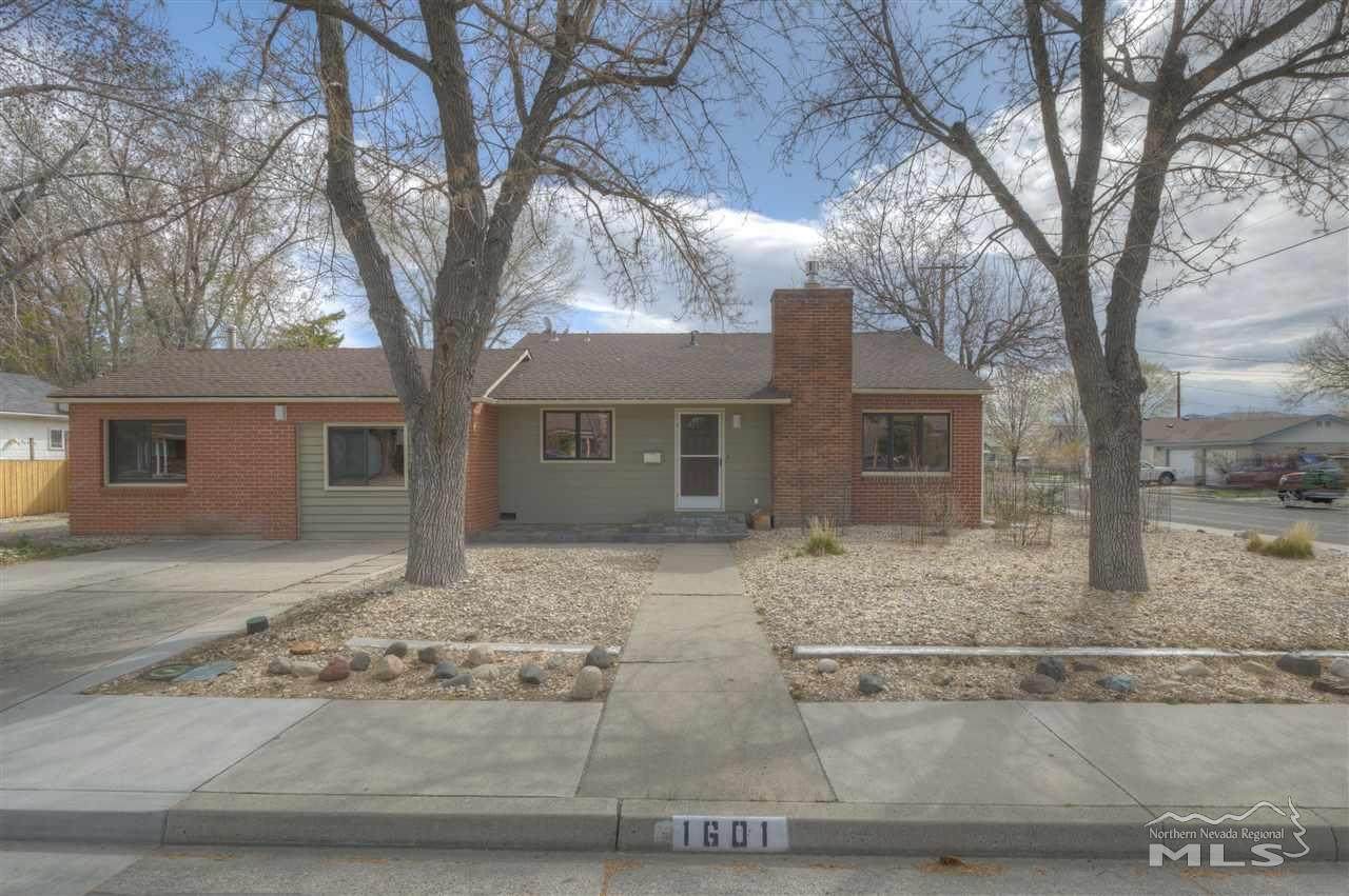 1601 Division St - Photo 1