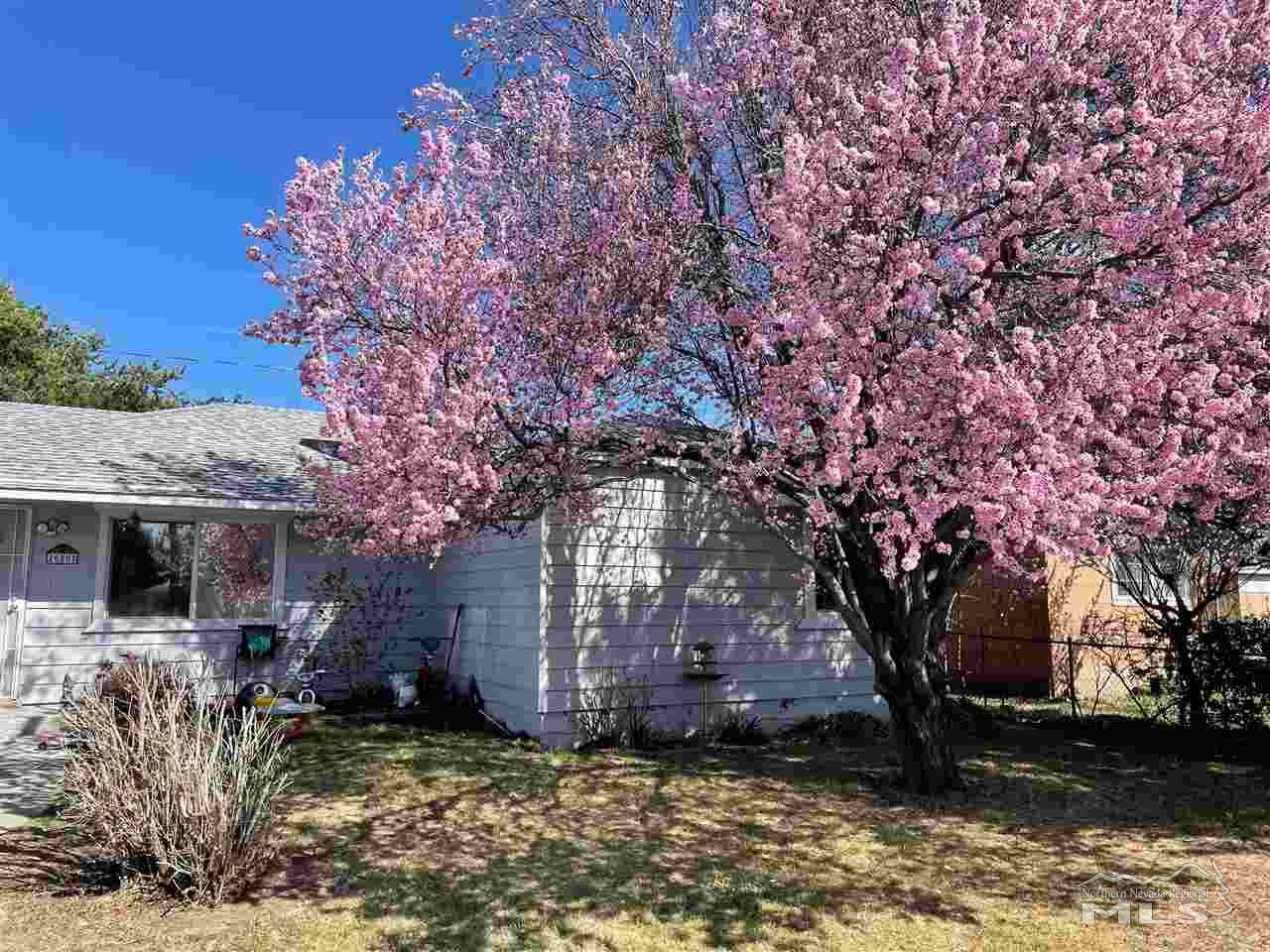 2080 11th Street - Photo 1