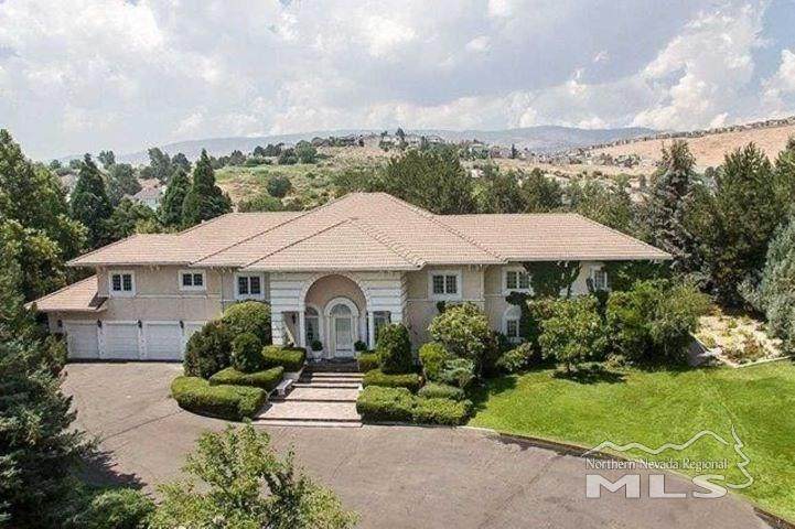2685 Spinnaker Dr - Photo 1
