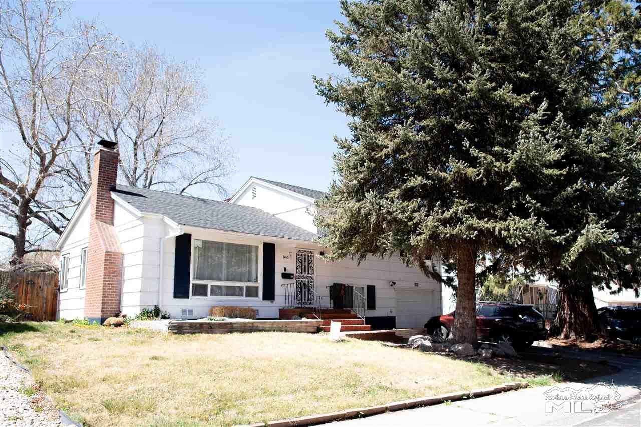845 Stoker Ave - Photo 1