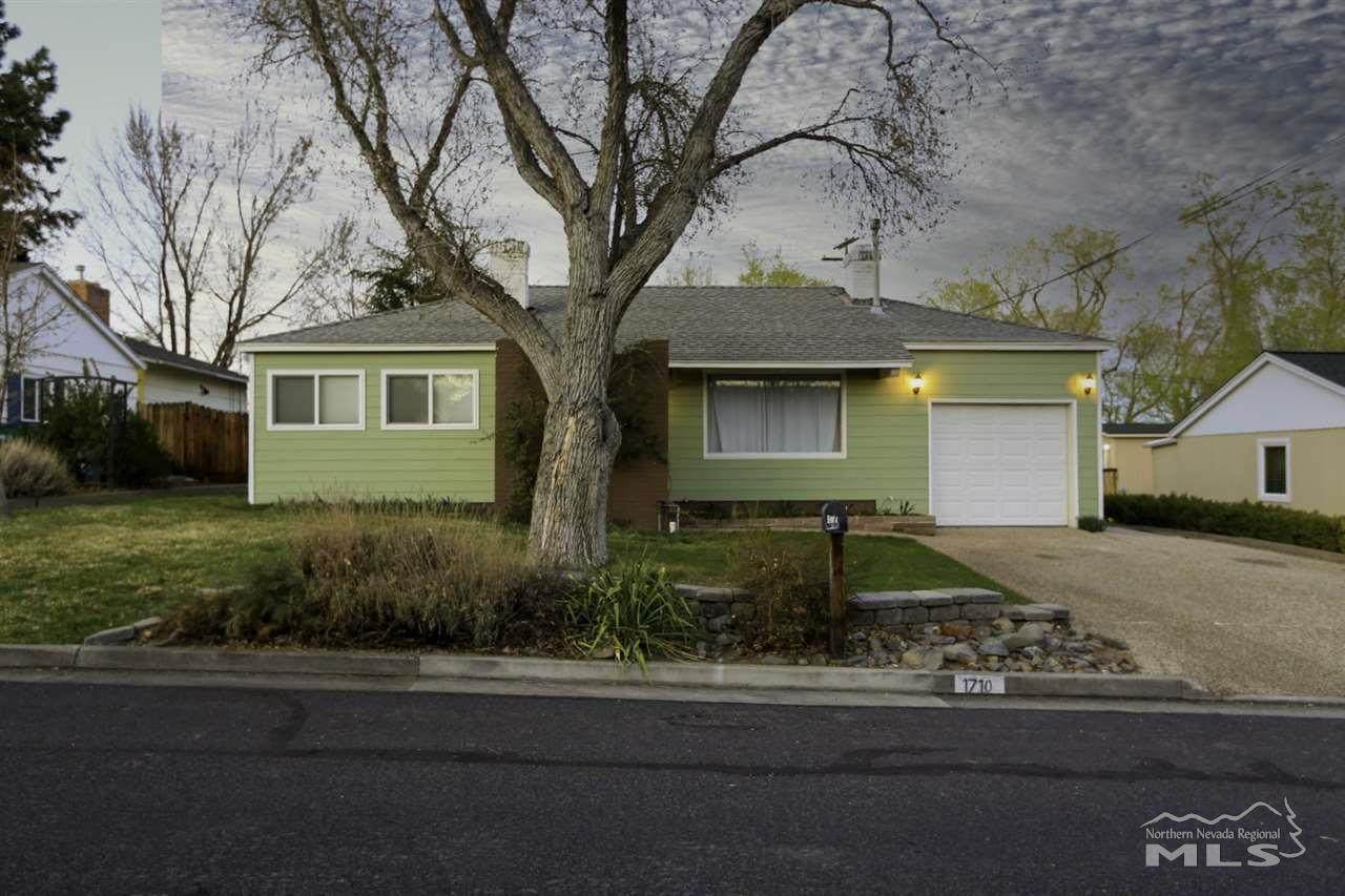 1710 Wesley - Photo 1