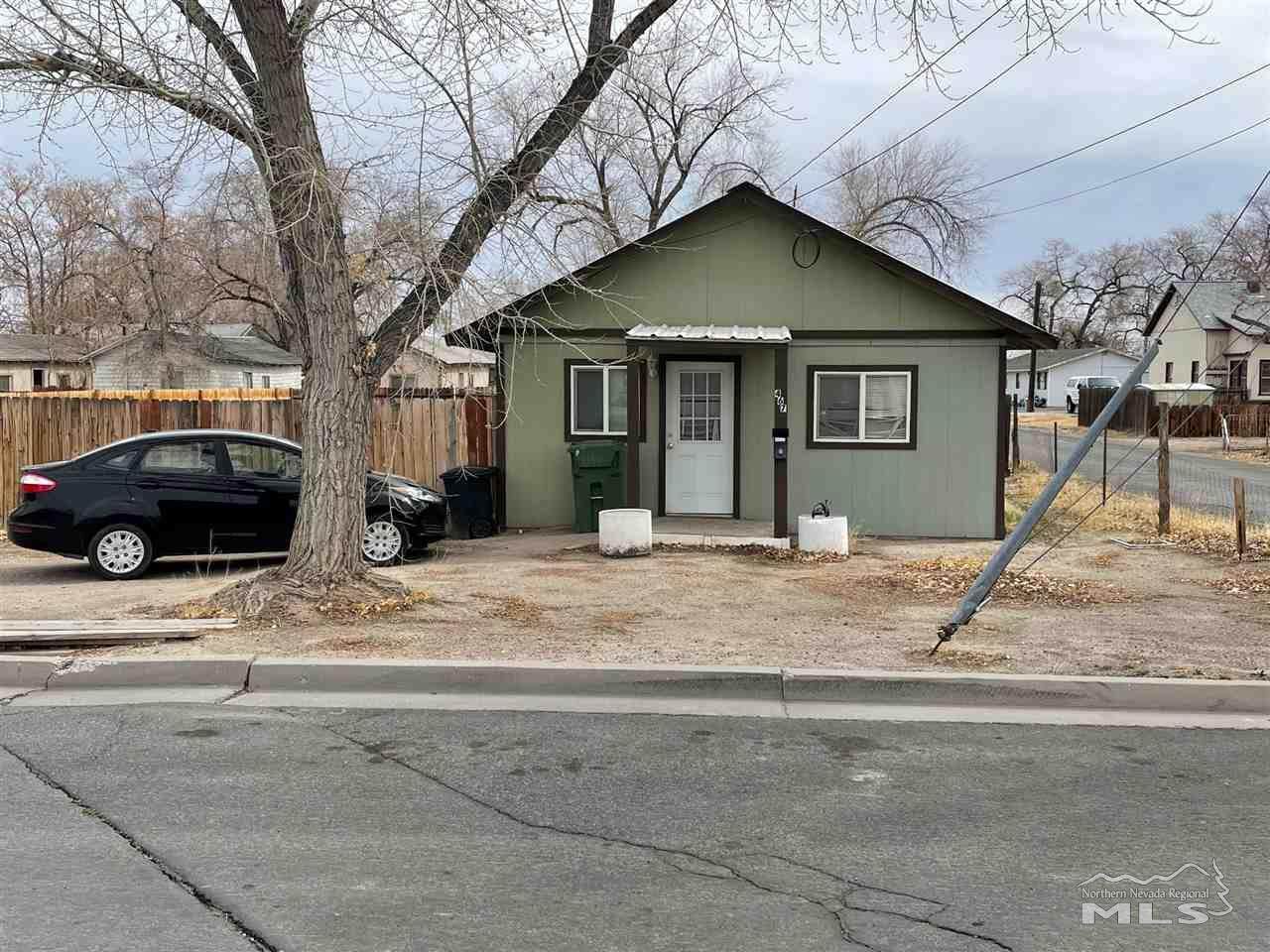 467 Mclean St. - Photo 1
