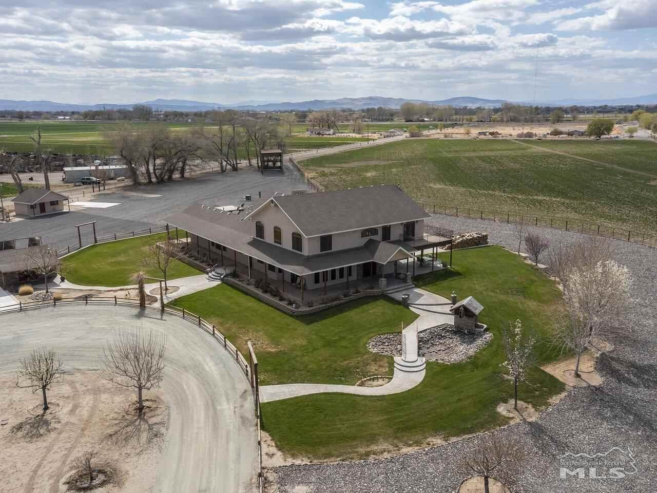3376 Weaver - Photo 1