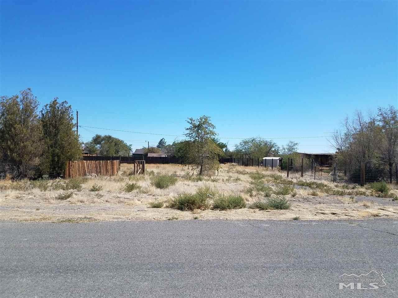 2680 Truckee - Photo 1
