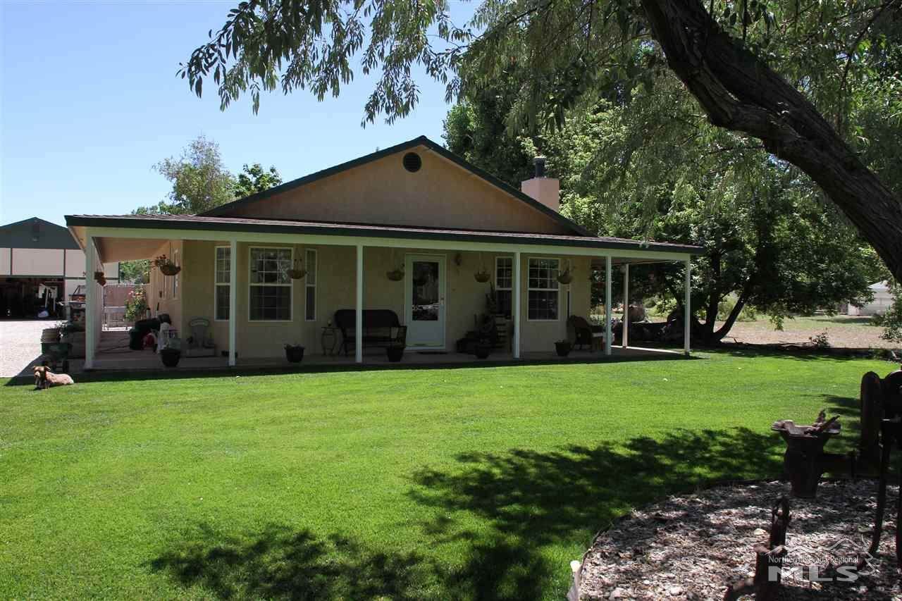 465 Lewis Ln - Photo 1