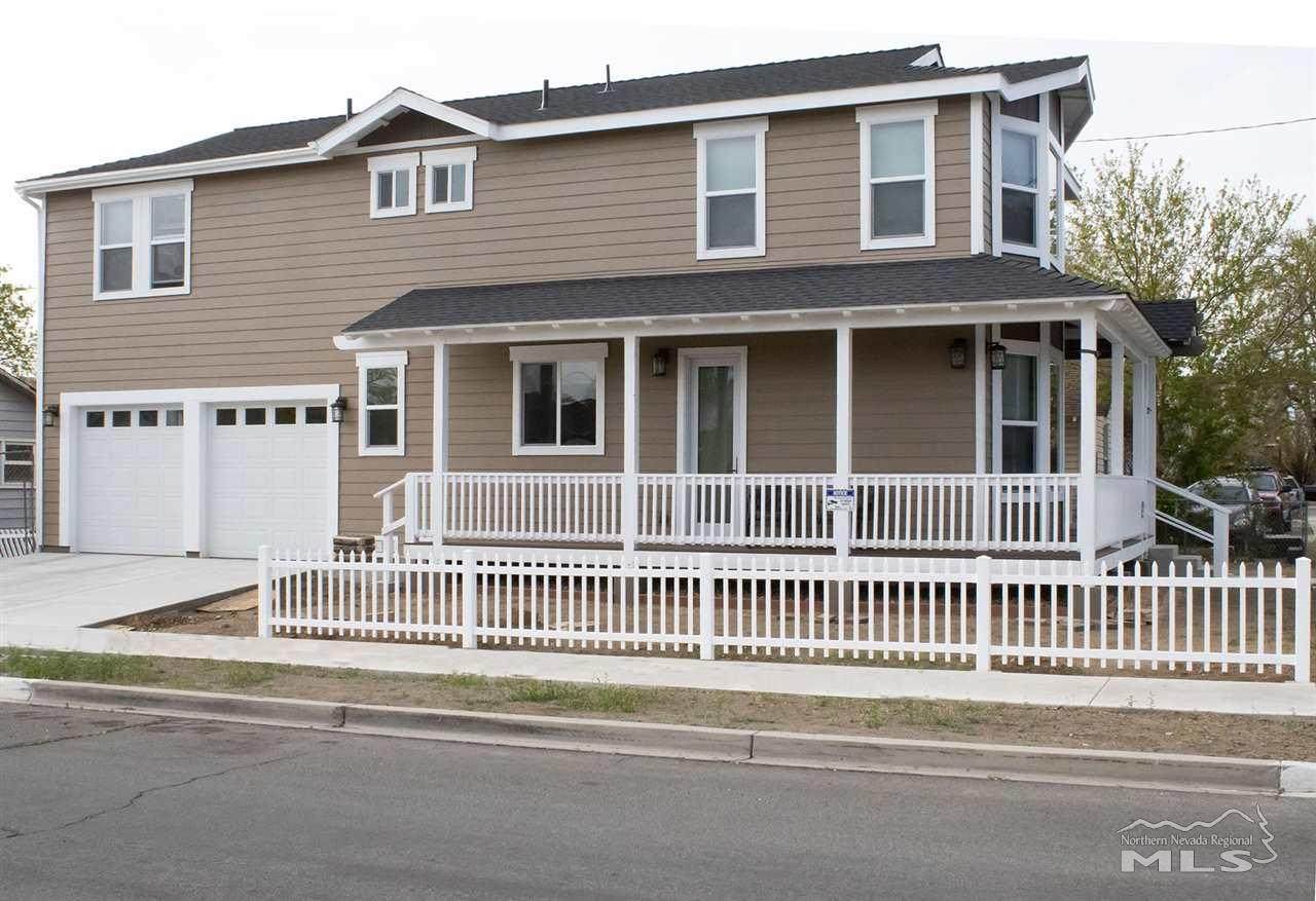 448 14th - Photo 1