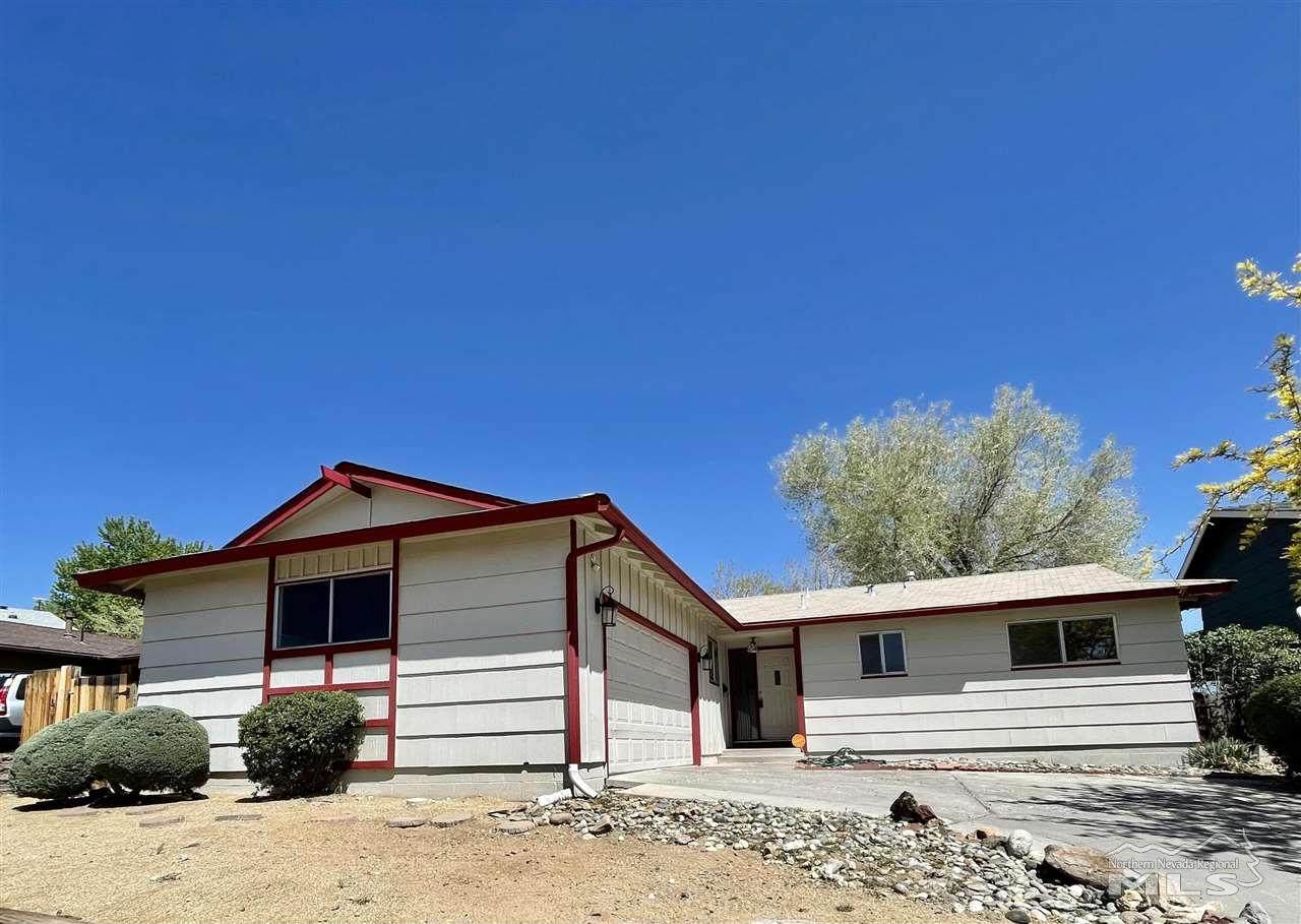 2525 Valmar - Photo 1