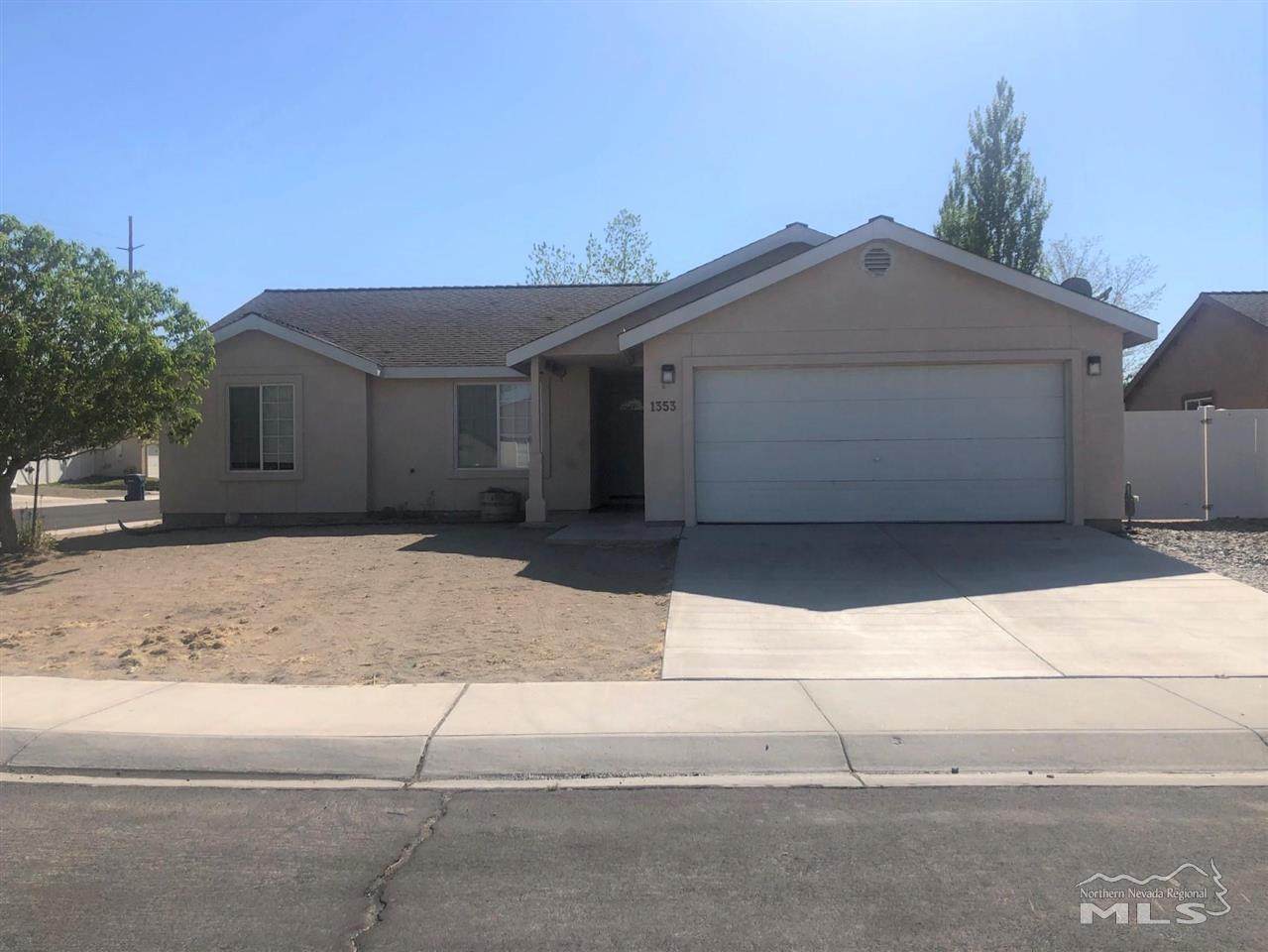1353 White Bluffs Circle - Photo 1