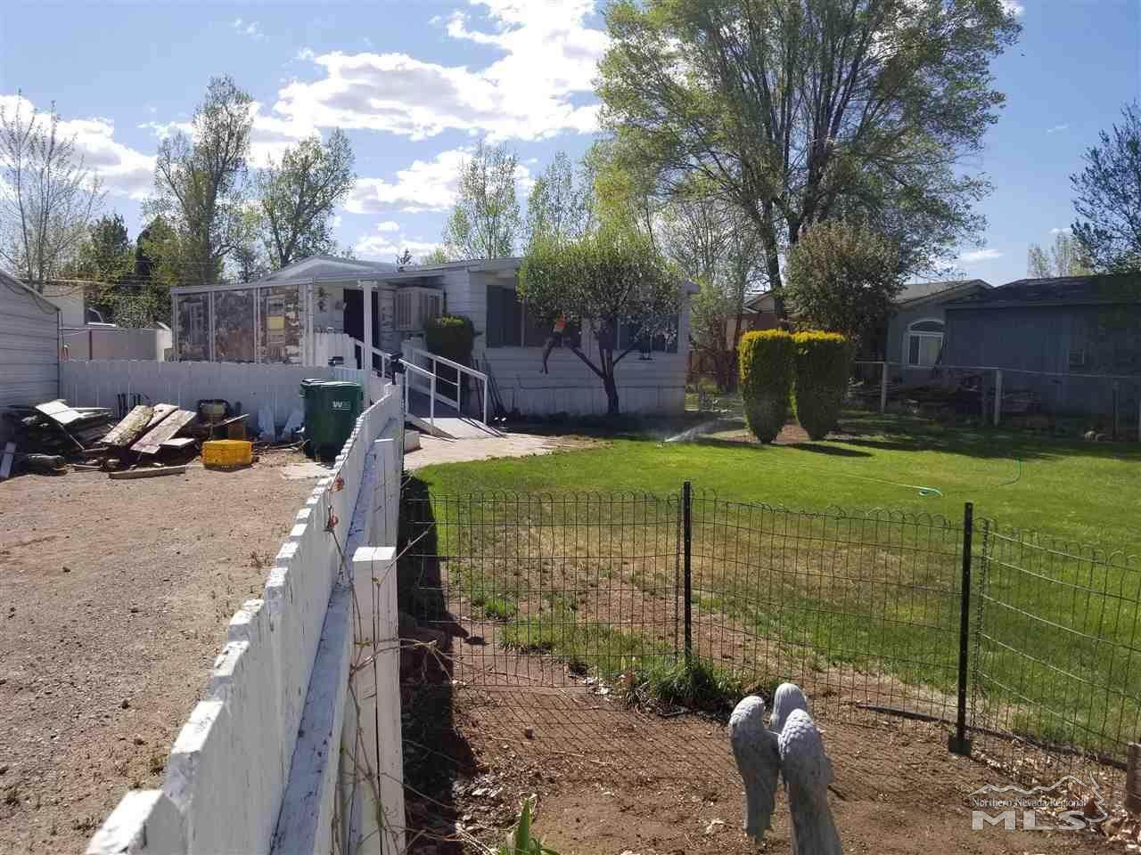 440 Paramount Ct - Photo 1