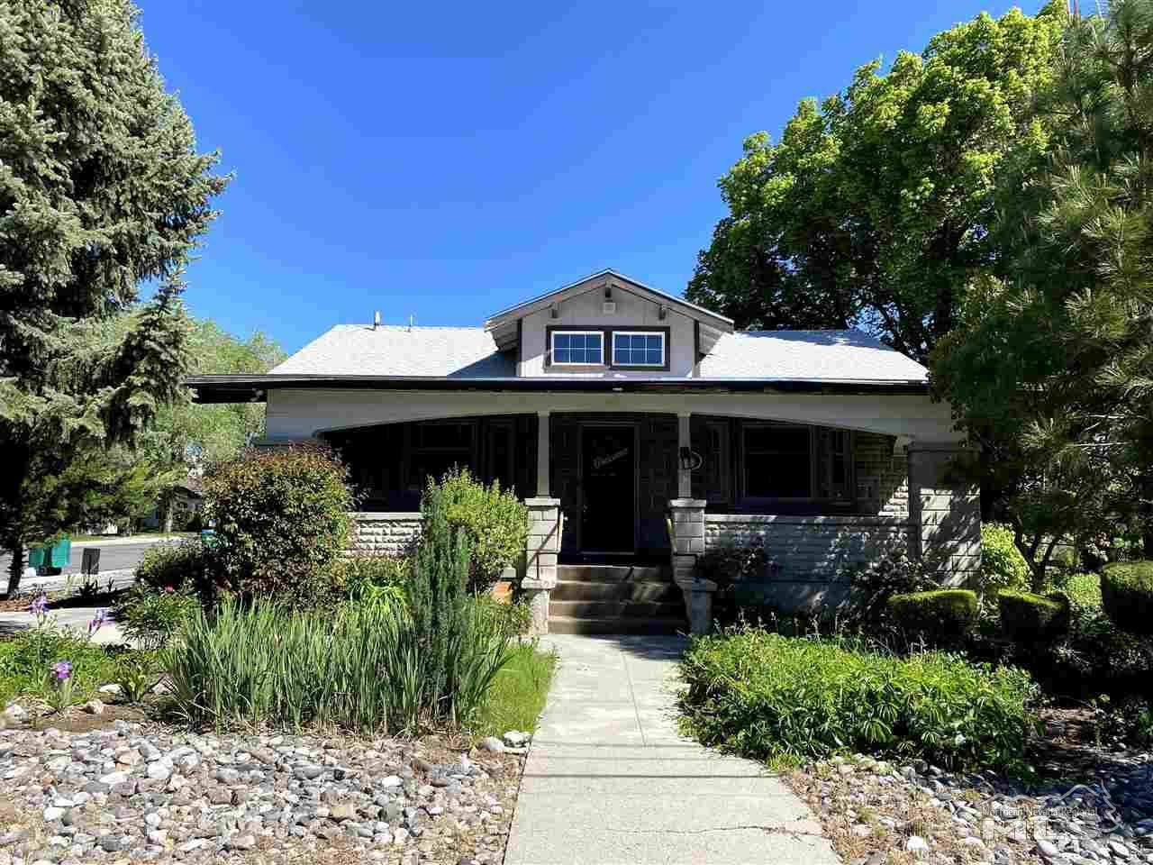 1145 W 1st Street - Photo 1