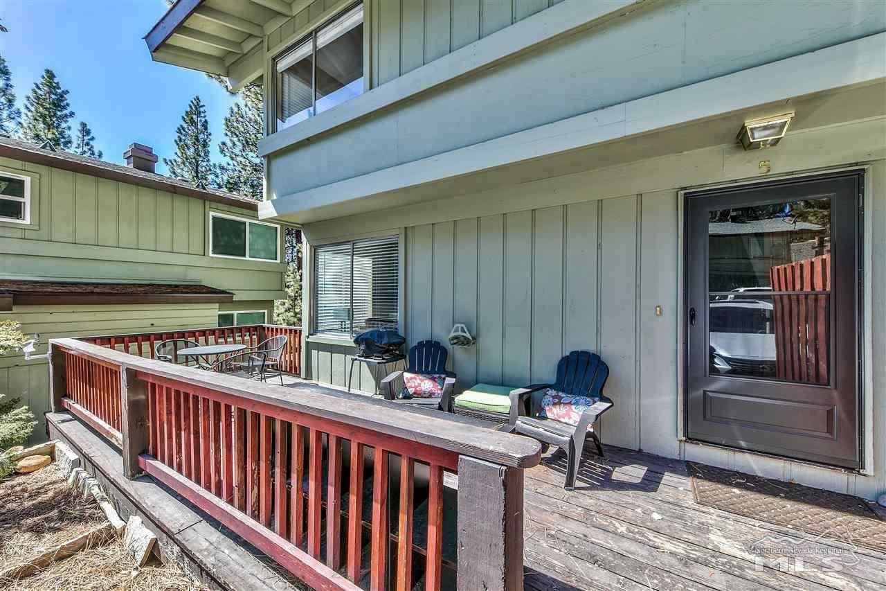806 Oriole Way - Photo 1