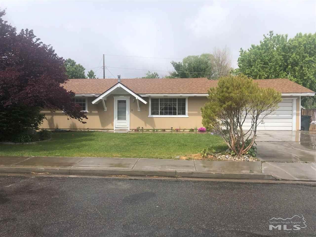 203 S Oregon - Photo 1