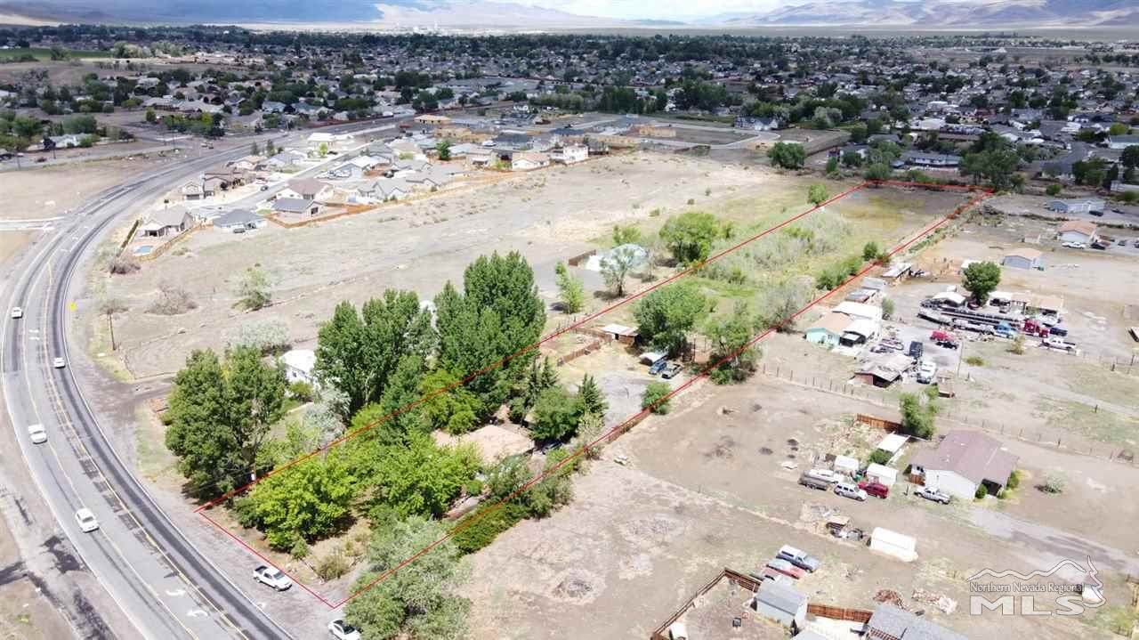 1290 Farm District - Photo 1