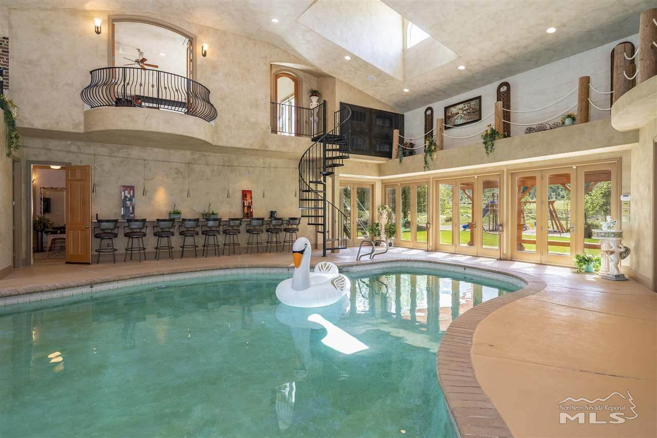 550 Hill Lane - Photo 1